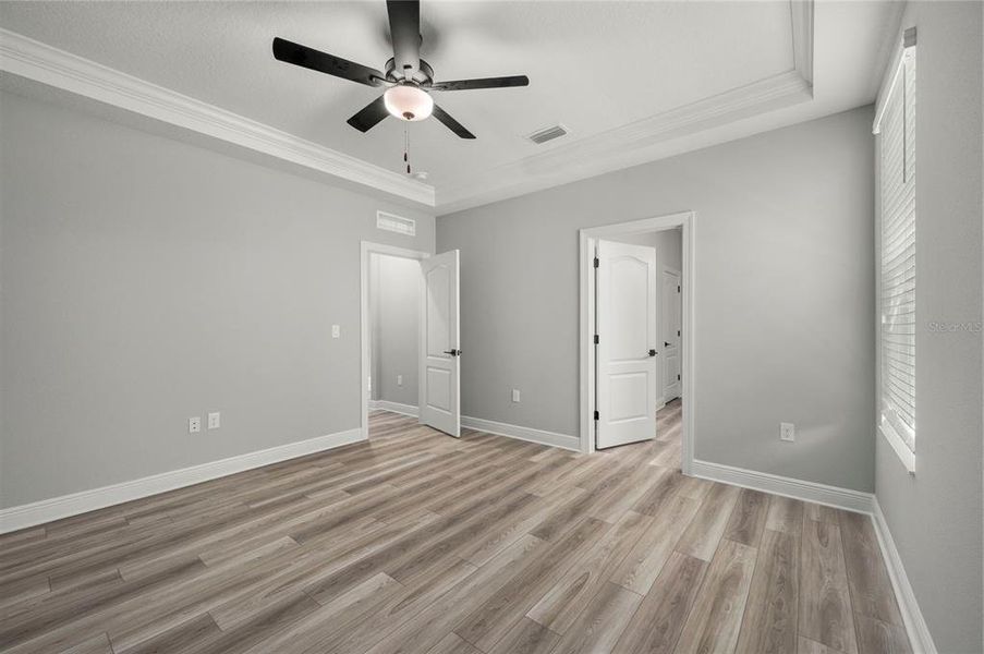 Spacious, unfurnished interior of a new home in , Kissimmee (Image 8).