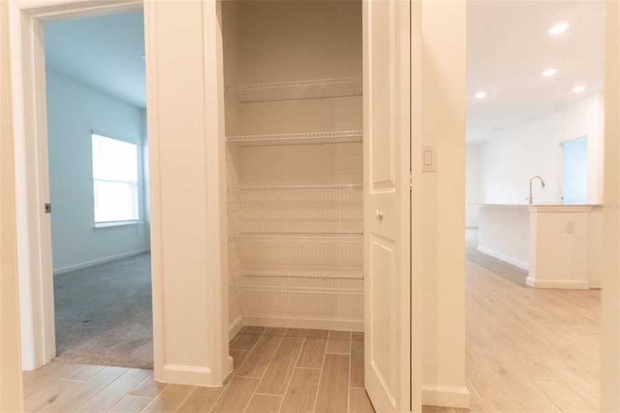 Spacious, unfurnished interior of a new home in , Ocala (Image 26).