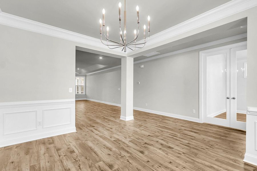 Spacious, unfurnished interior of a new home in Kings River Preserve, Hollywood (Image 26).