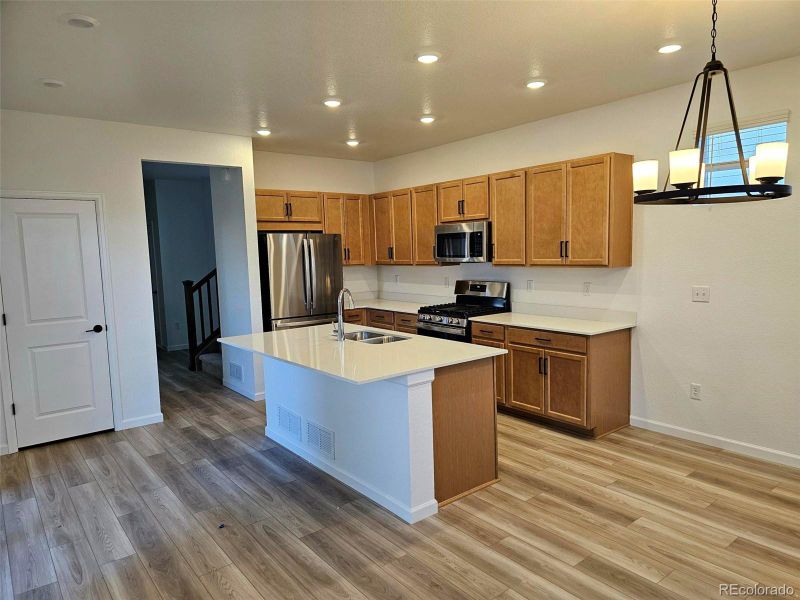 1185 Prospect Aly ~ Ready Now