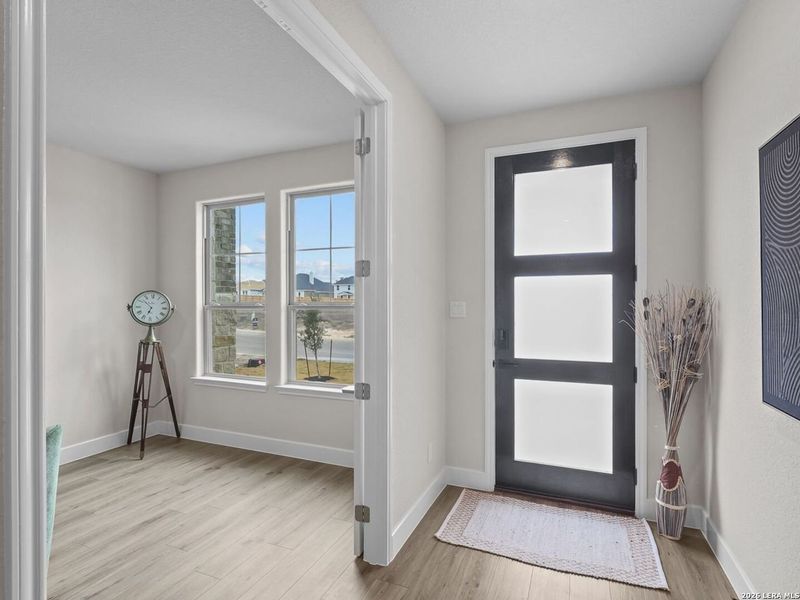 Spacious, unfurnished interior of a new home in Potranco Oaks, Castroville (Image 20). Spacious, unfurnished interior of a new home in Potranco Oaks, Castroville (Image 20).
