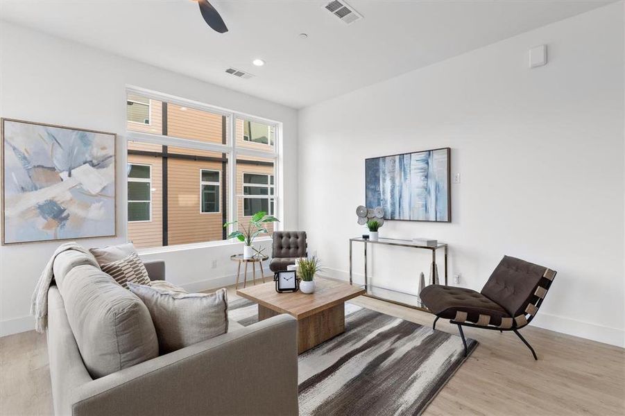 Furnished interior view inside a new home in , Dallas (Image 12).