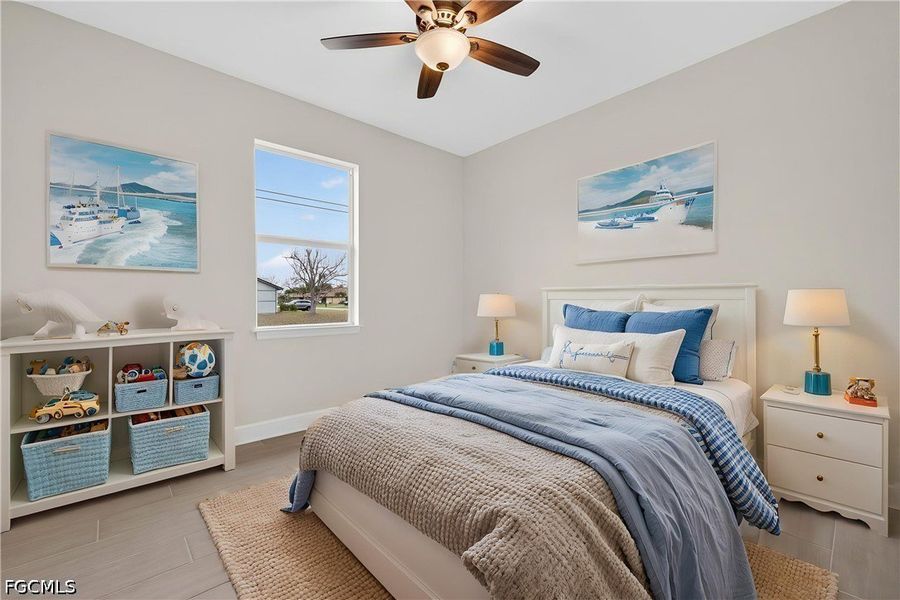 Furnished interior view inside a new home in Cape Coral, Cape Coral (Image 9).