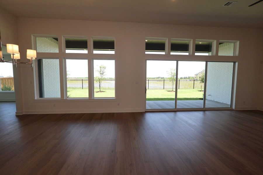 Spacious, unfurnished interior of a new home in Dunham Pointe, Cypress (Image 23). Spacious, unfurnished interior of a new home in Dunham Pointe, Cypress (Image 23).
