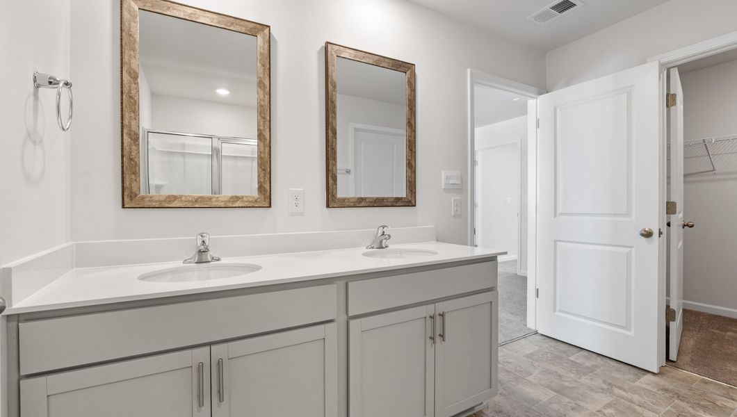 Furnished interior view inside a new home in Treemont Commons, Wellford (Image 14).