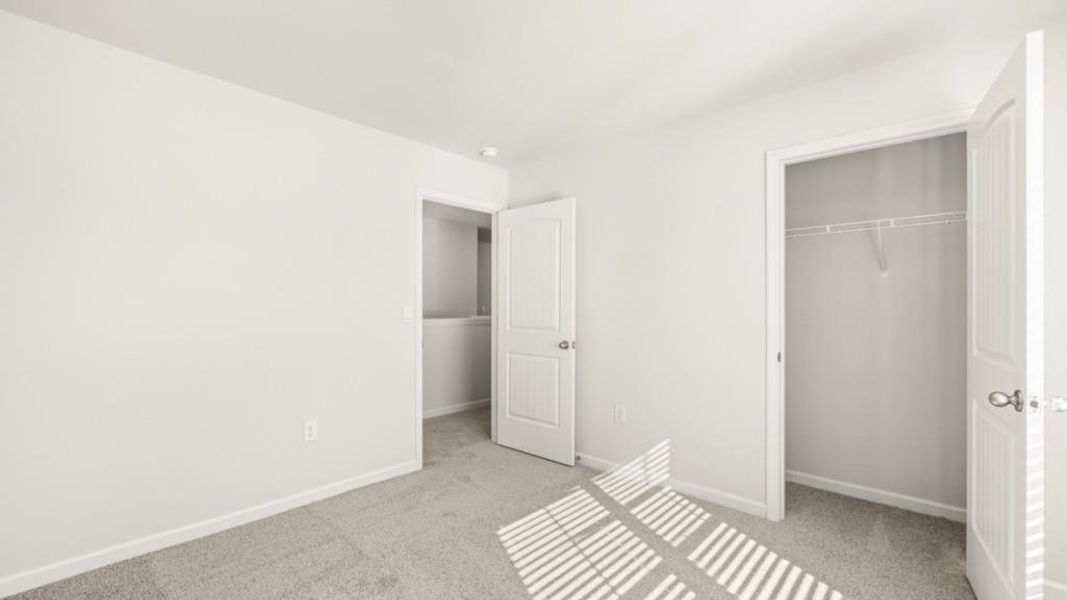 Spacious, unfurnished interior of a new home in Braselton Village, Braselton (Image 24).