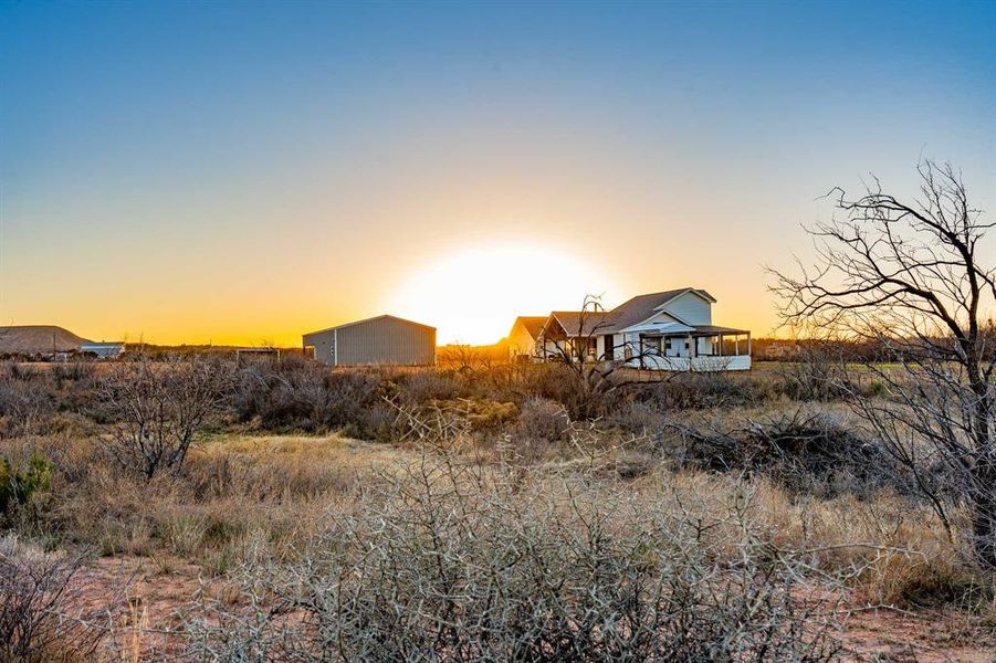 Image 36 of a home in .