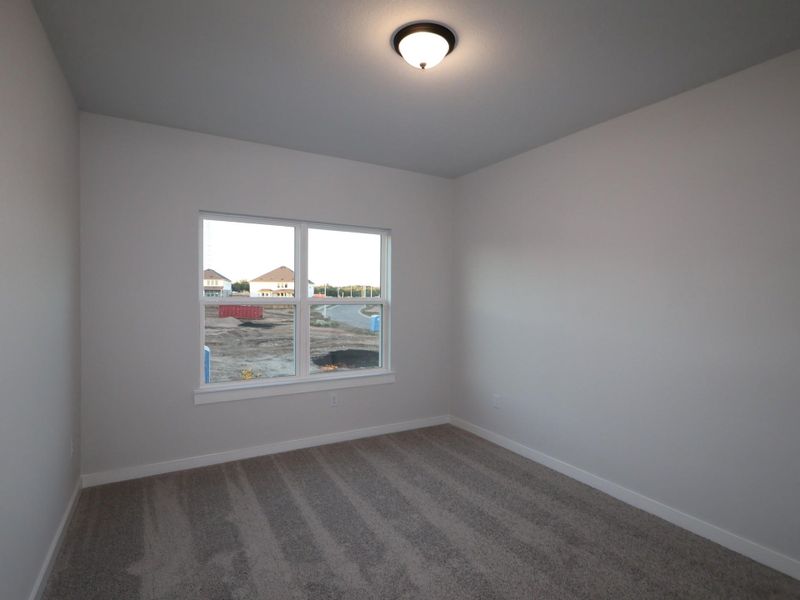 Spacious, unfurnished interior of a new home in Edgewood, Leander (Image 28).