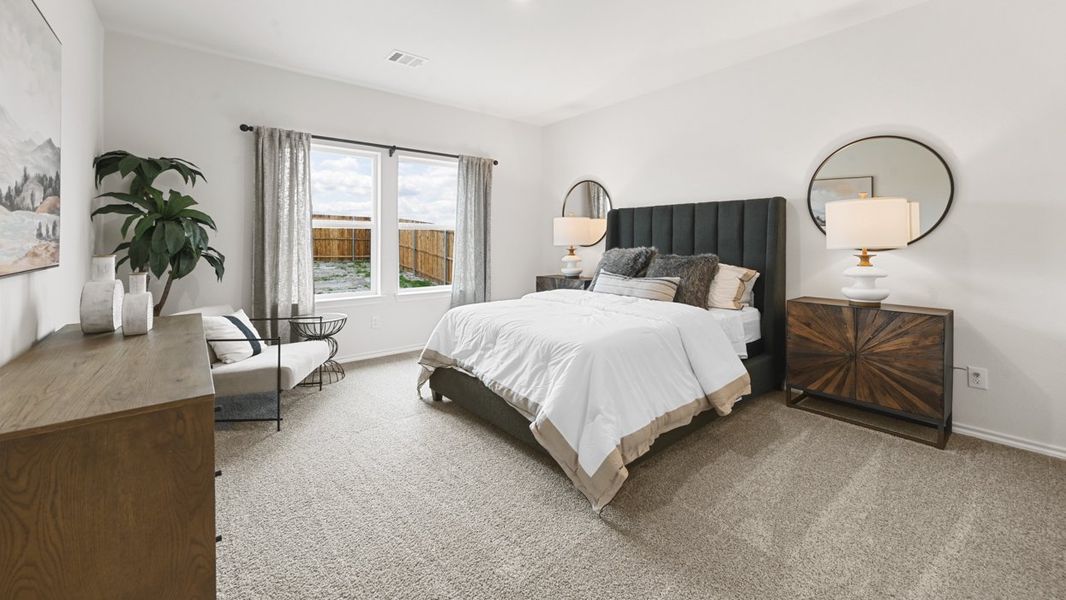 Representative furnished interior of a home built from the Midland by D.R. Horton in Frontier Pointe, Princeton (Image 11).