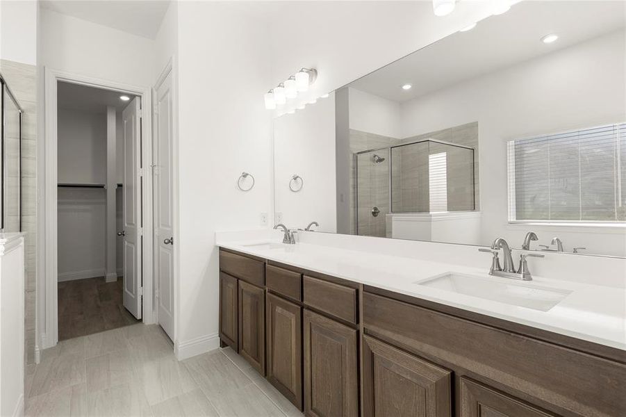 19. 4010 Tamarack - Bath 19. 4010 Tamarack - Bath