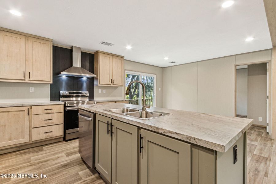 Furnished interior view inside a new home in , Yulee (Image 6).