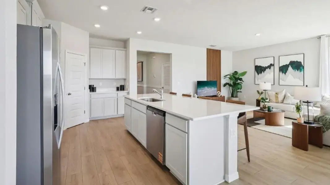 Furnished interior view inside a new home in Hawthorne Ranch, Lakeland (Image 12).
