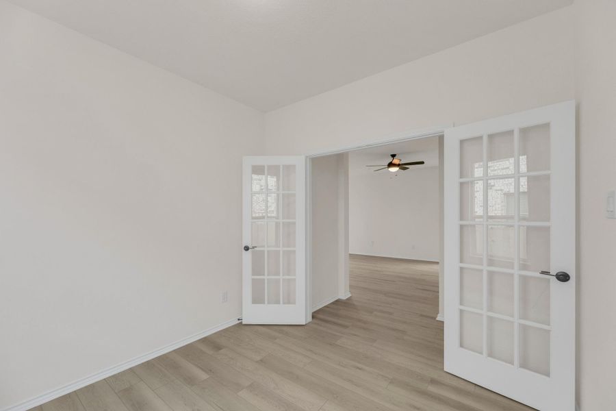 Spacious, unfurnished interior of a new home in Salerno - Heritage Collection, Round Rock (Image 23). Spacious, unfurnished interior of a new home in Salerno - Heritage Collection, Round Rock (Image 23).