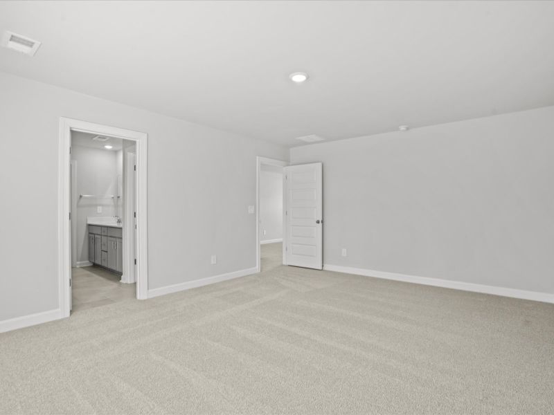 Spacious, unfurnished interior of a new home in Maxwell Commons, Easley (Image 16). Spacious, unfurnished interior of a new home in Maxwell Commons, Easley (Image 16).