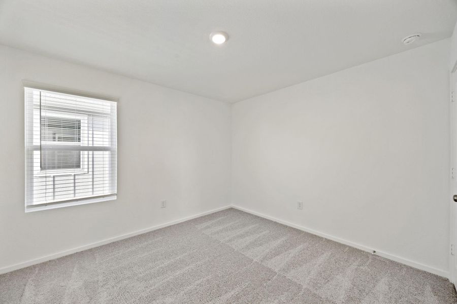 Spacious, unfurnished interior of a new home in Decker Farms, Magnolia (Image 20).