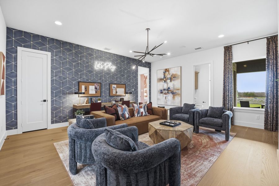 Representative furnished interior of a home built from the Lancaster by Windsor Homes in Ridge Pointe Estates, McLendon-Chisholm (Image 36).