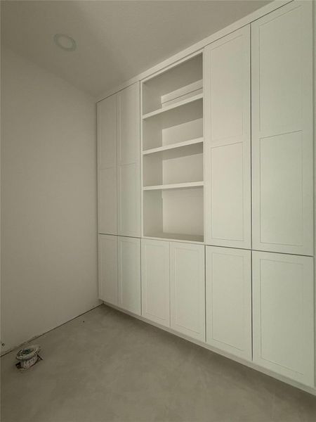 Spacious, unfurnished interior of a new home in , New Caney (Image 3).