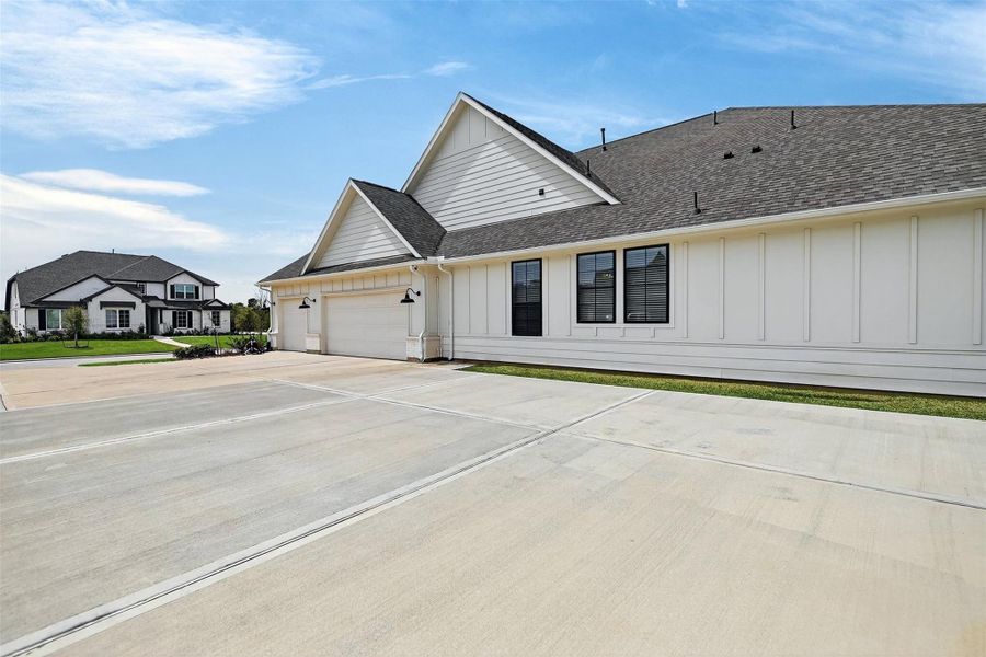 Extra driveway recently added, doubling the available parking area.