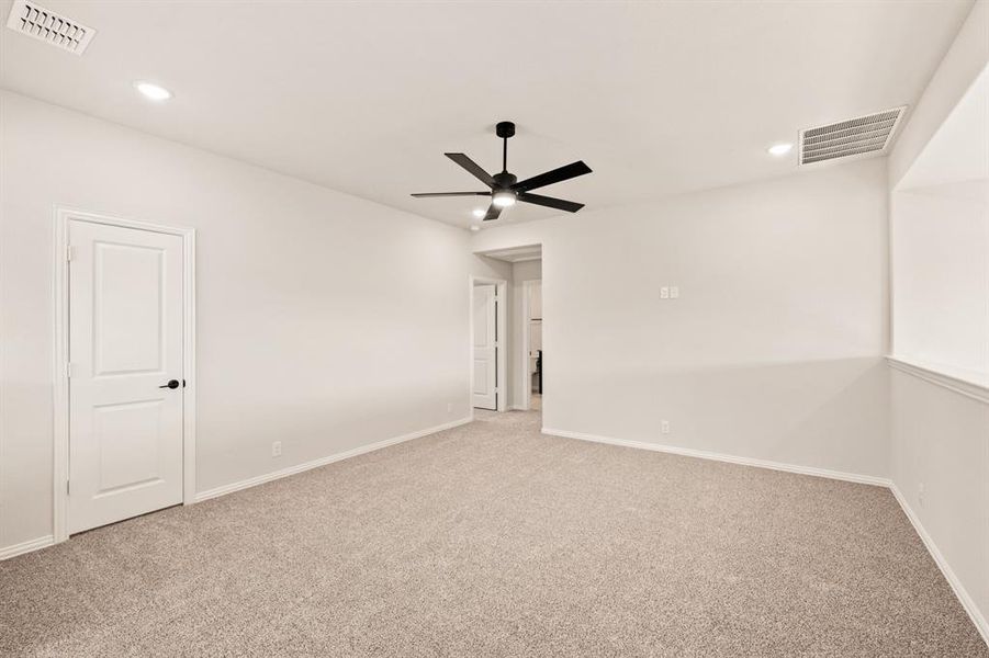 Spacious, unfurnished interior of a new home in Mockingbird Hills 60-65, Joshua (Image 34).