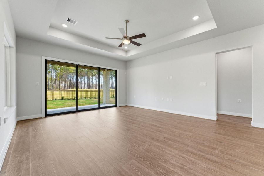 Spacious, unfurnished interior of a new home in The Highlands, Porter (Image 20).