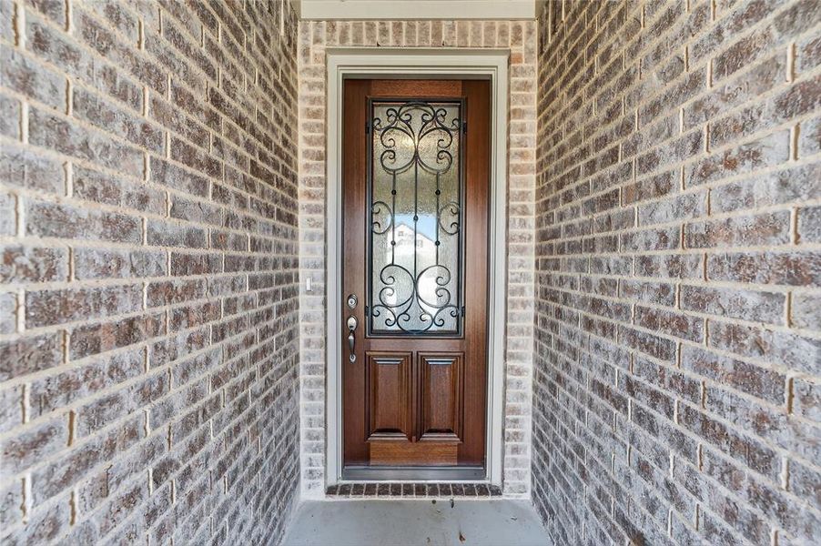 Exterior details and patio area of a home in Northstar, Fort Worth (Image 22).