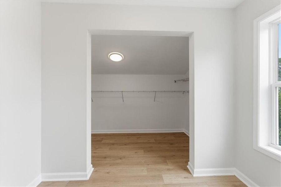 Spacious, unfurnished interior of a new home in , Rome (Image 44).