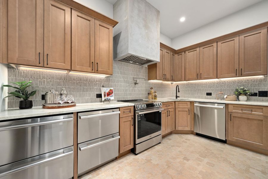 Furnished interior view inside a new home in , Liberty Hill (Image 12).
