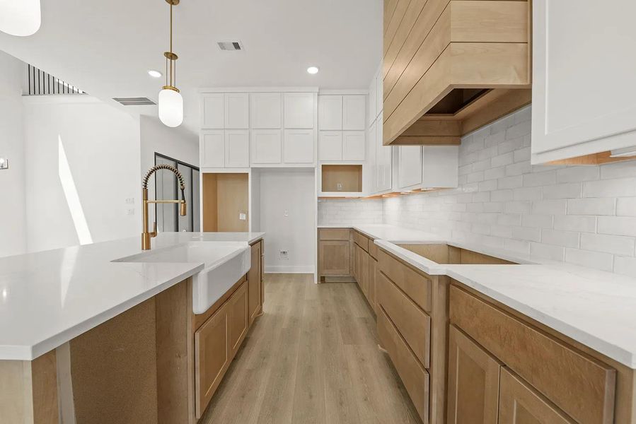 Thornhill B Kitchen