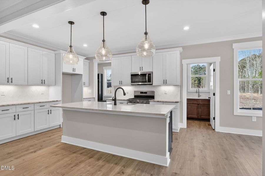 14-web-or-mls-529-hillard-ln-annice-broa