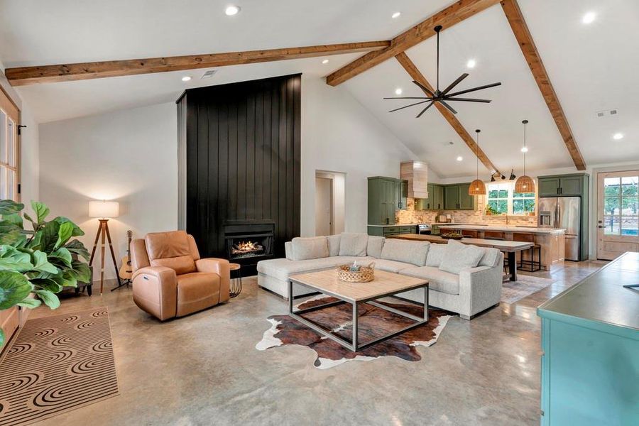 Furnished interior view inside a new home in , Tolar (Image 8).