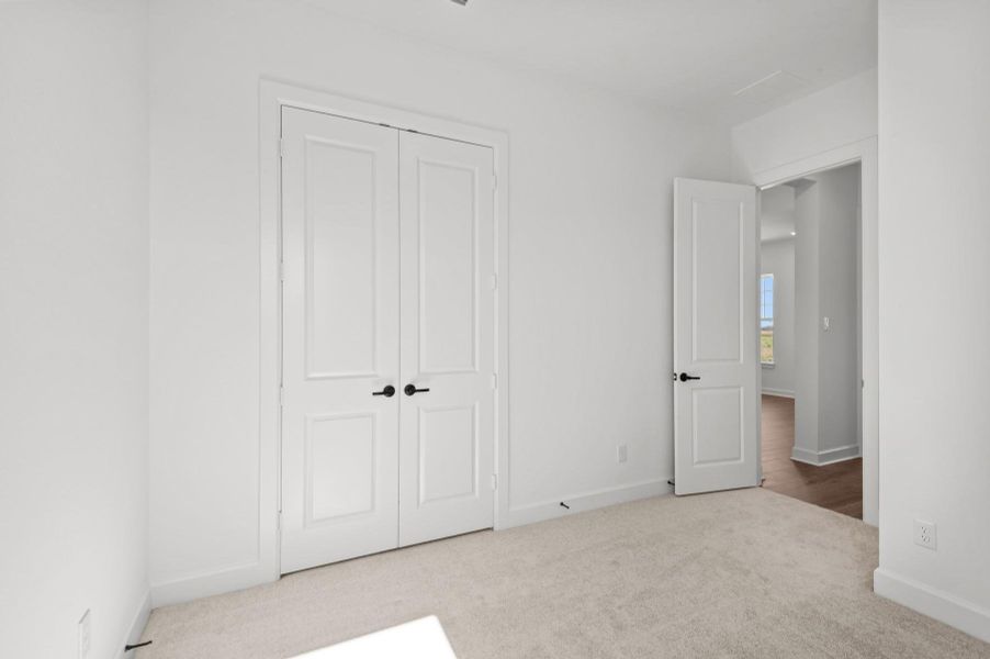 Spacious, unfurnished interior of a new home in Brookewater 55’ Homesites, Rosenberg (Image 26). Spacious, unfurnished interior of a new home in Brookewater 55’ Homesites, Rosenberg (Image 26).