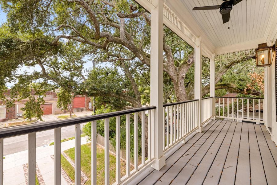 Exterior details and patio area of a home in , Galveston (Image 21).