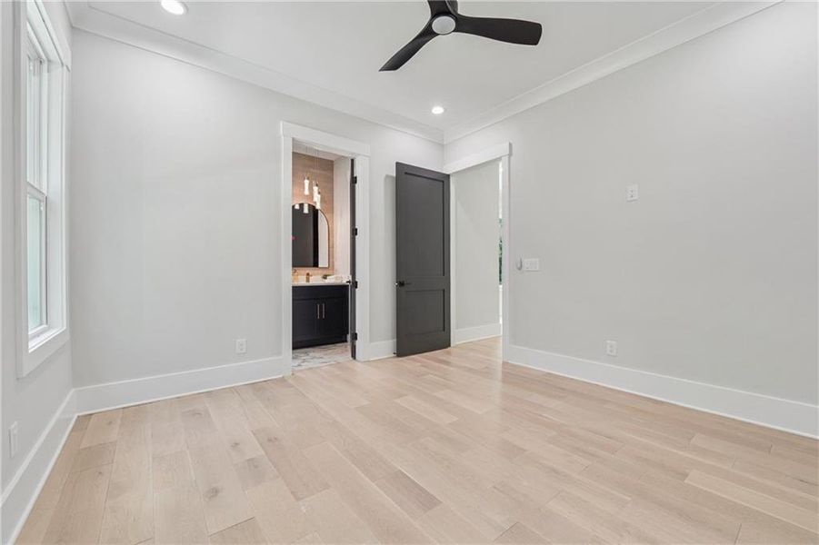 Spacious, unfurnished interior of a new home in , Commerce (Image 58).