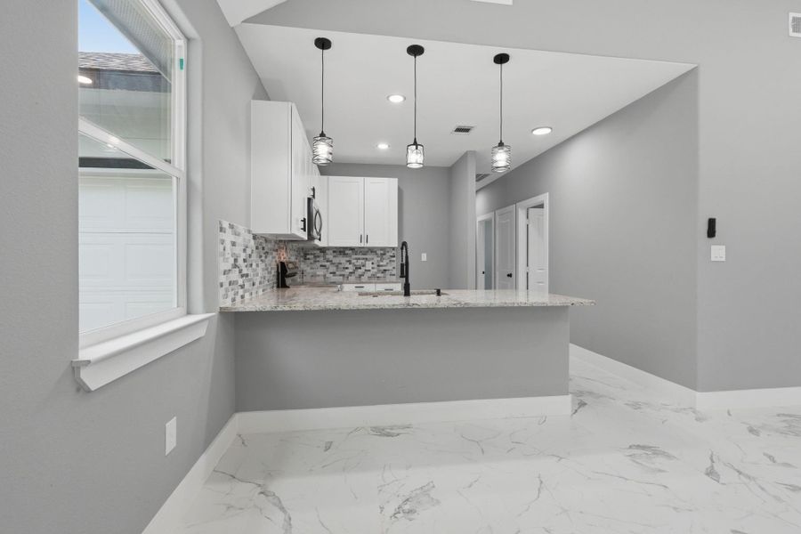 Furnished interior view inside a new home in , Willis (Image 6).