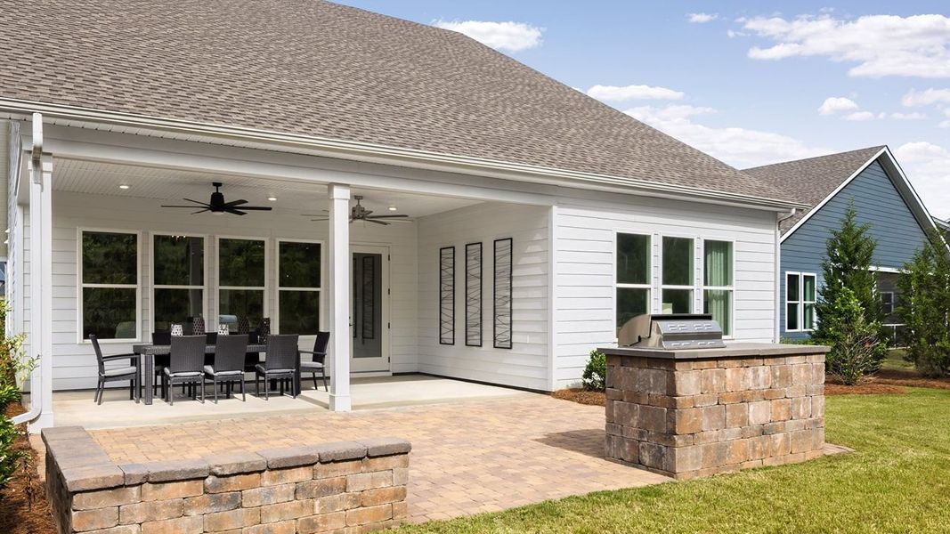 Representative exterior details of a home built from the Madison by Kolter Homes in Cresswind Wesley Chapel, Monroe (Image 4).