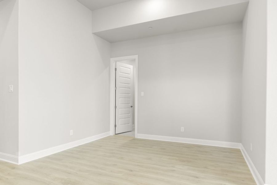 Spacious, unfurnished interior of a new home in Cross Creek, Cedar Park (Image 12).