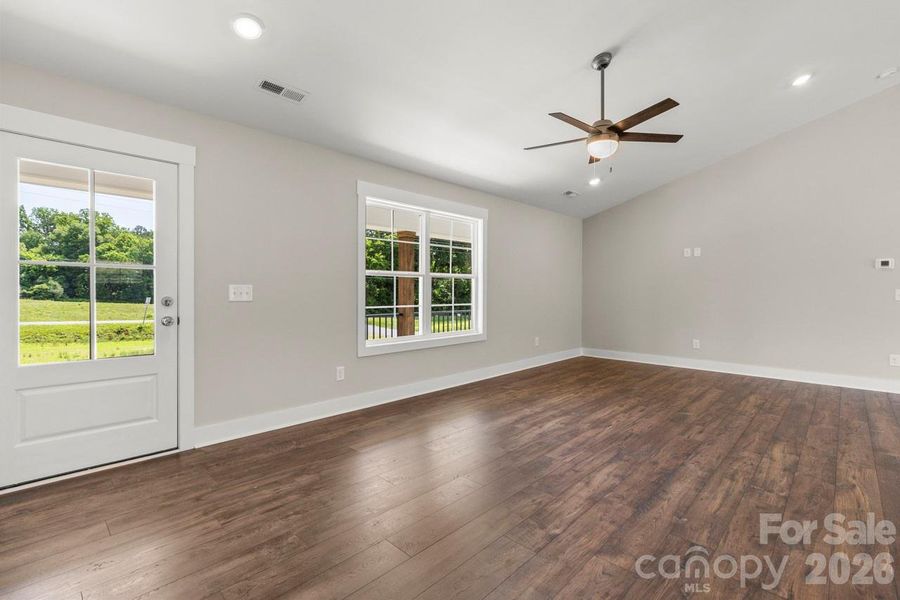 Spacious, unfurnished interior of a new home in , Lincolnton (Image 17).