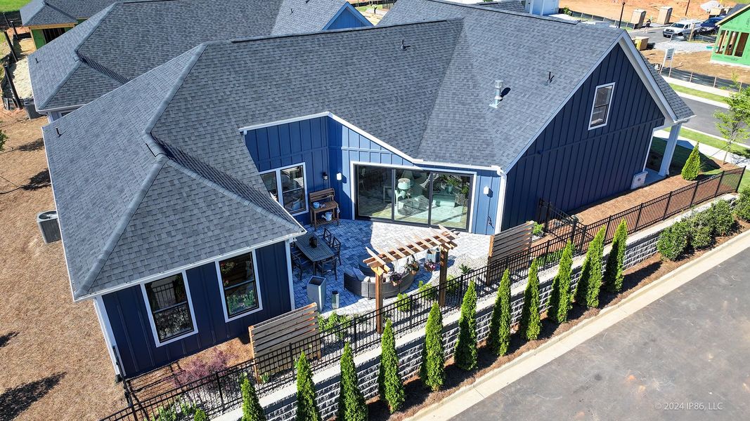 Atlanta_Redbud Lane_Portico_Exterior4_LowRes_100dpi_Web_Cool.jpg