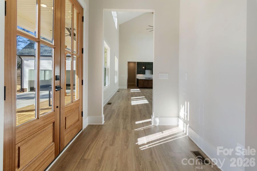 Spacious, unfurnished interior of a new home in , Rock Hill (Image 19).