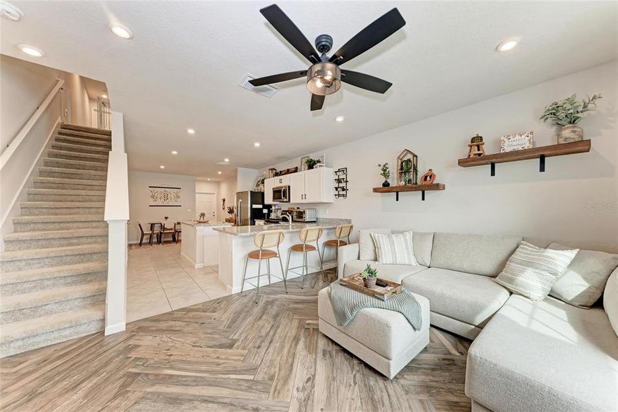 Furnished interior view inside a new home in , Bradenton (Image 7).