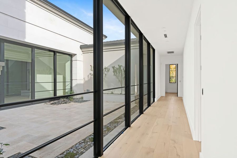 Representative furnished interior of a home built from the Hummingbird by BedBrock Developers in Bird Street Estates, Paradise Valley (Image 67). Representative furnished interior of a home built from the Hummingbird by BedBrock Developers in Bird Street Estates, Paradise Valley (Image 67).