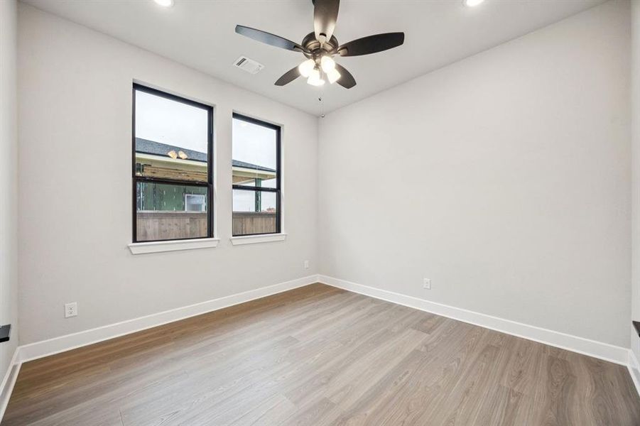 7-9263Spindletree_007 7-9263Spindletree_007