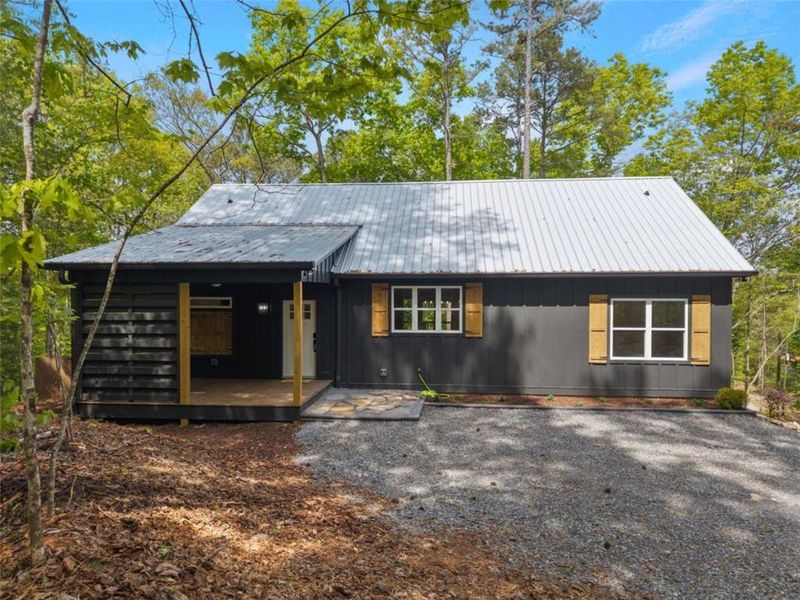 Image 47 of a home in .