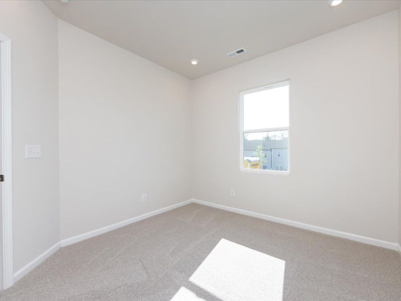 Spacious, unfurnished interior of a new home in Fifteen 15 Cannon, Charlotte (Image 25).