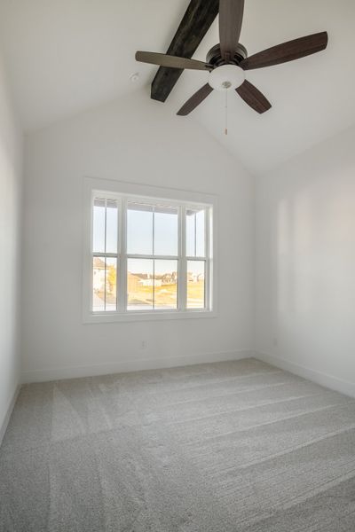 Spacious, unfurnished interior of a new home in Greens Prairie Reserve, College Station (Image 24).