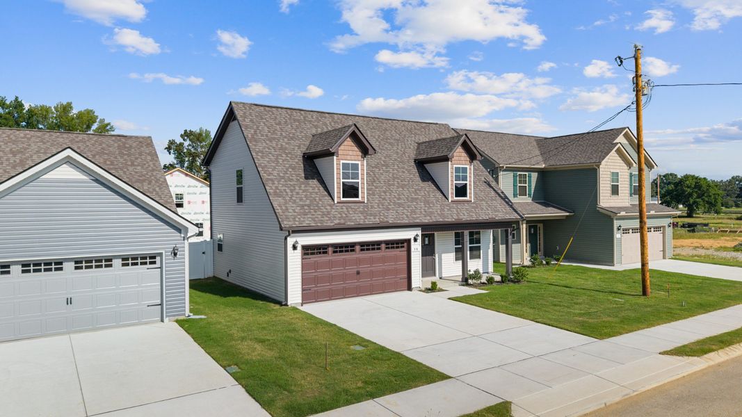 Front exterior of a home in the Stonehenge community, located in Manchester, TN (Image 13).
