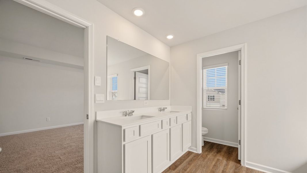 Representative furnished interior of a home built from the Saratoga by D.R. Horton in Shoal Creek, Hampton (Image 12).