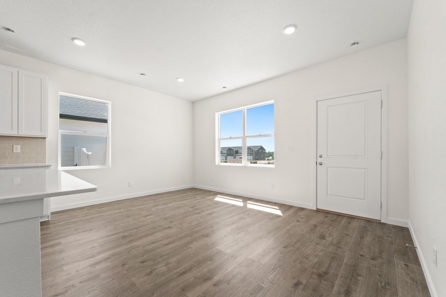 3820 Soapstone St - Living Room