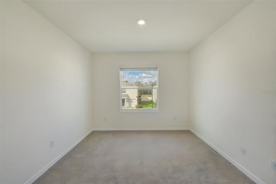 Spacious, unfurnished interior of a new home in , Land O' Lakes (Image 22).