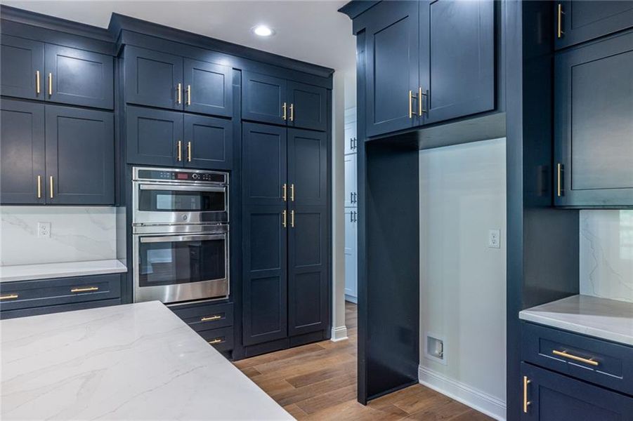 Furnished interior view inside a new home in , Dallas (Image 19).